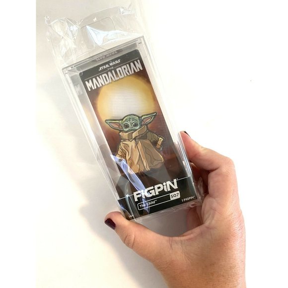 Star Wars The Child Figpin Disney Collectable - Picture 2 of 6